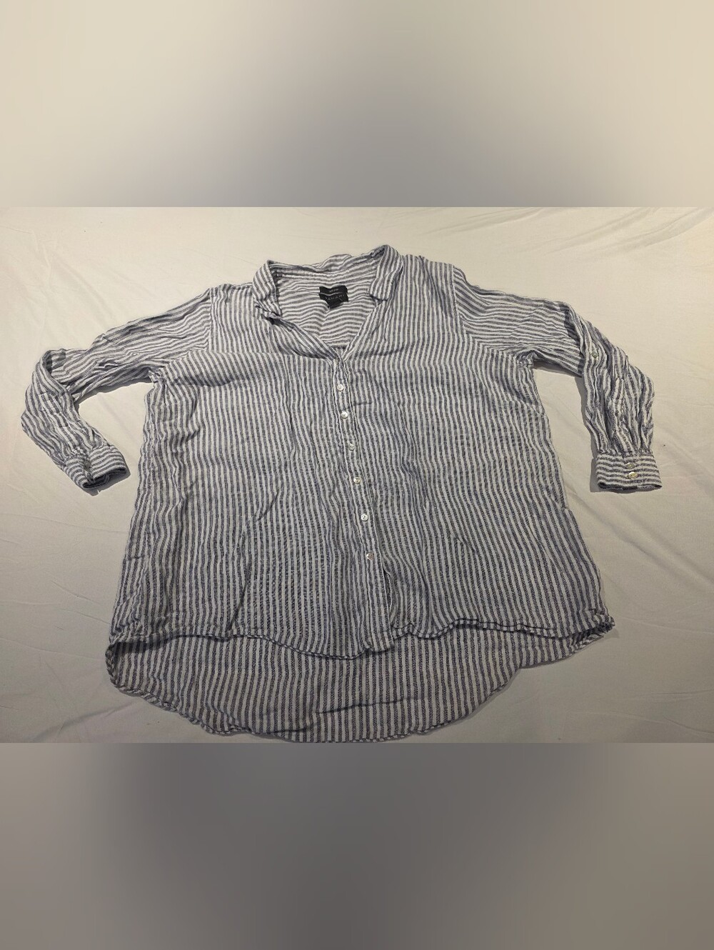 Tahari Striped Button Up Shirt 100% Linen Sz 2XL / XXL Blue White V-Neck Hi-Low
